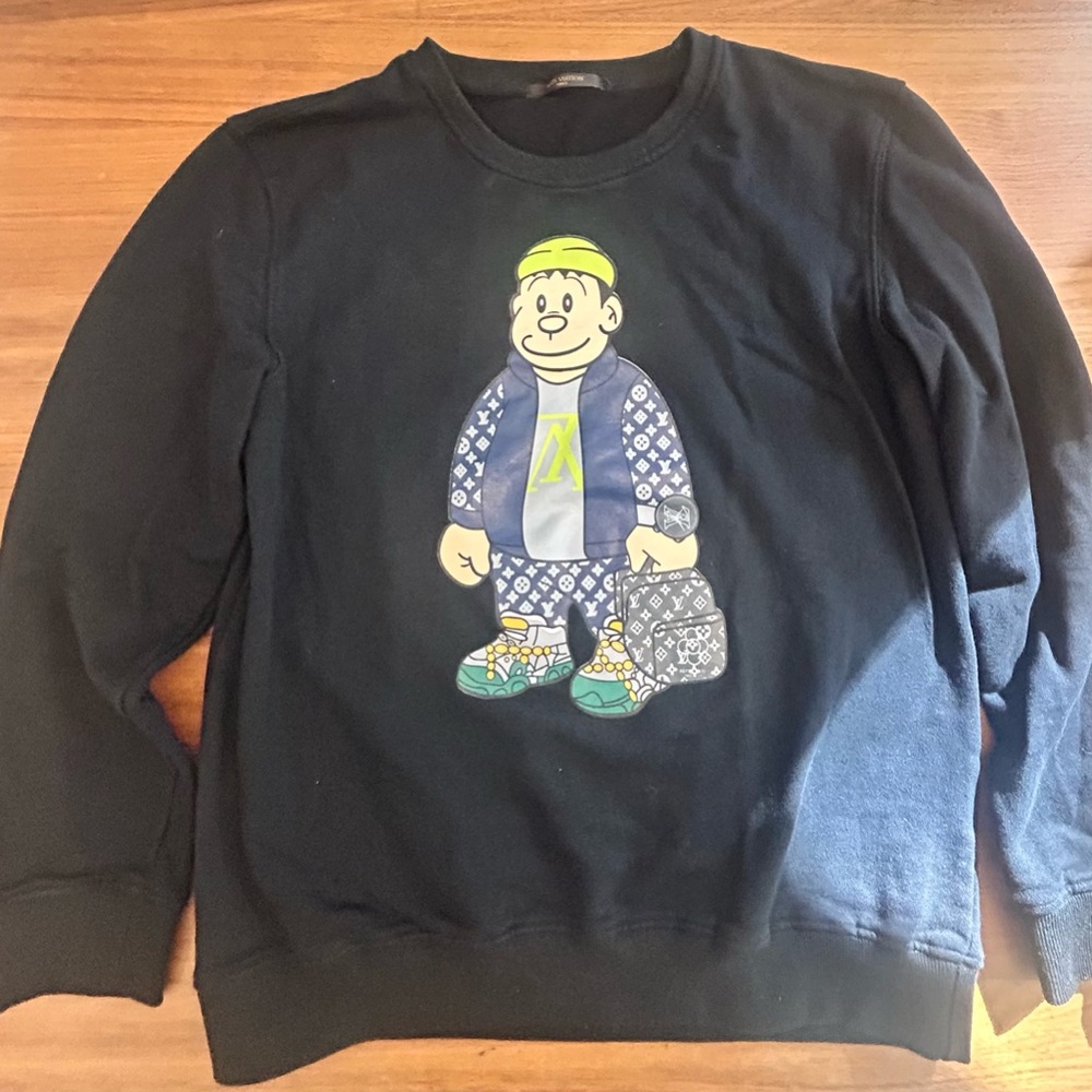 Louis Vuitton looks like Black Graphic unisex Sweater